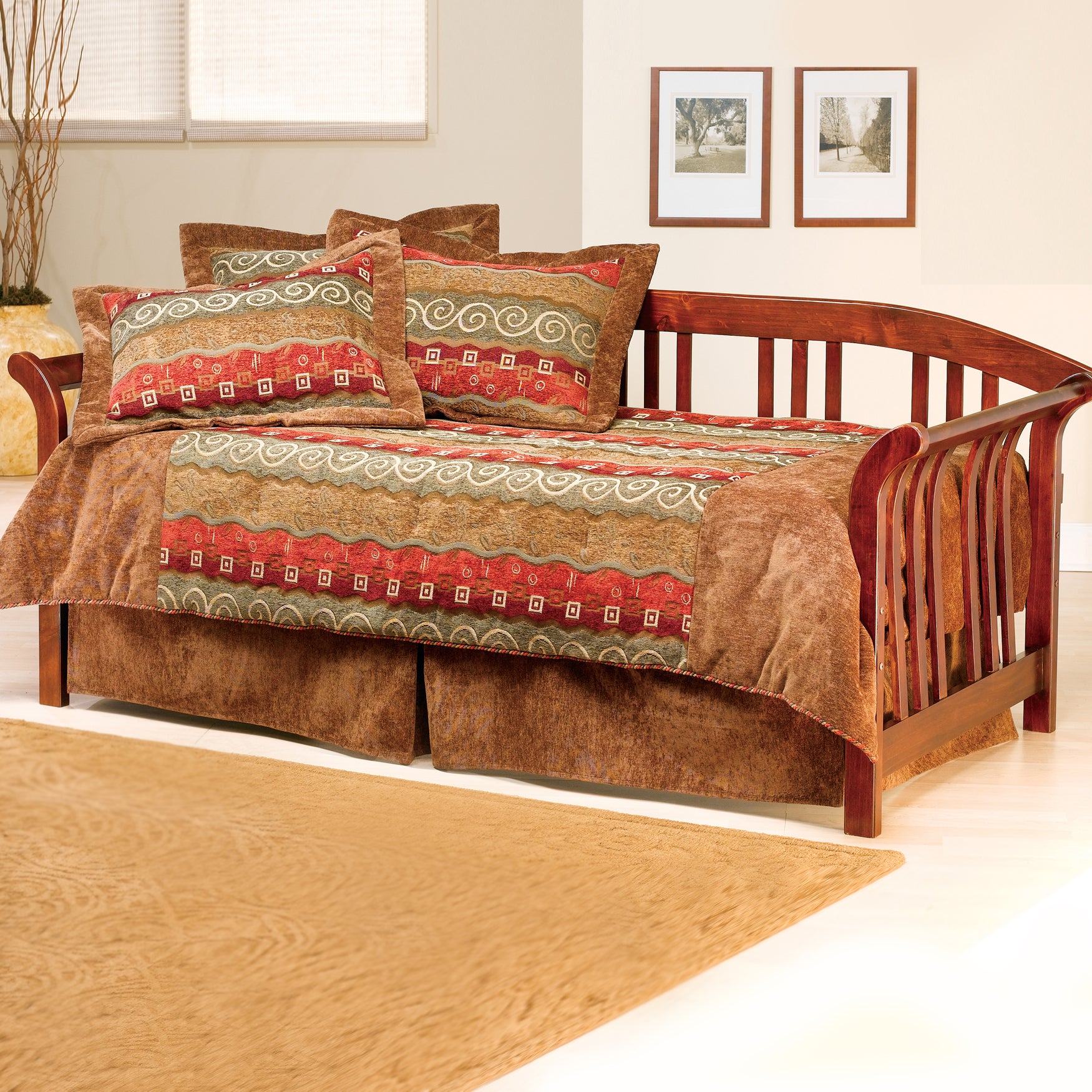 Dorchester Daybed with Suspension Deck Beds Brylane Home