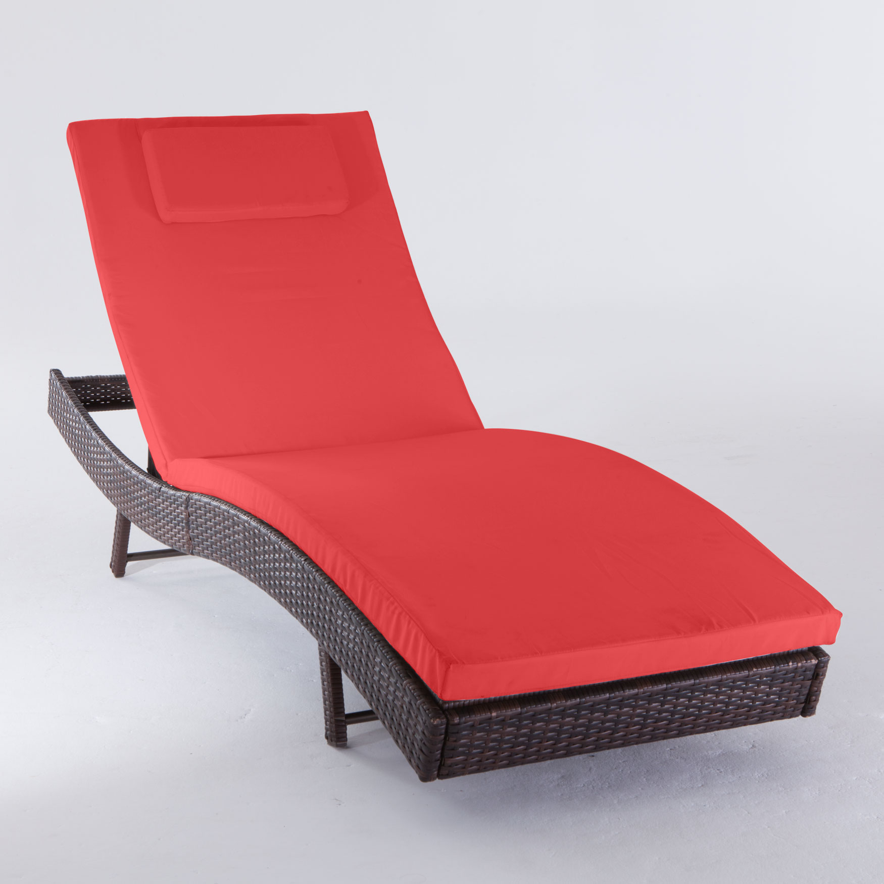 Santiago Chaise Lounge & Replacement Cushion, 