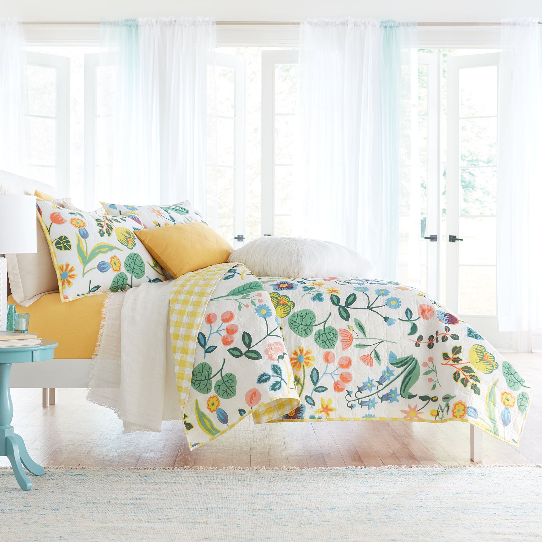 BH STUDIO Emmy Floral Quilt & Sham, 