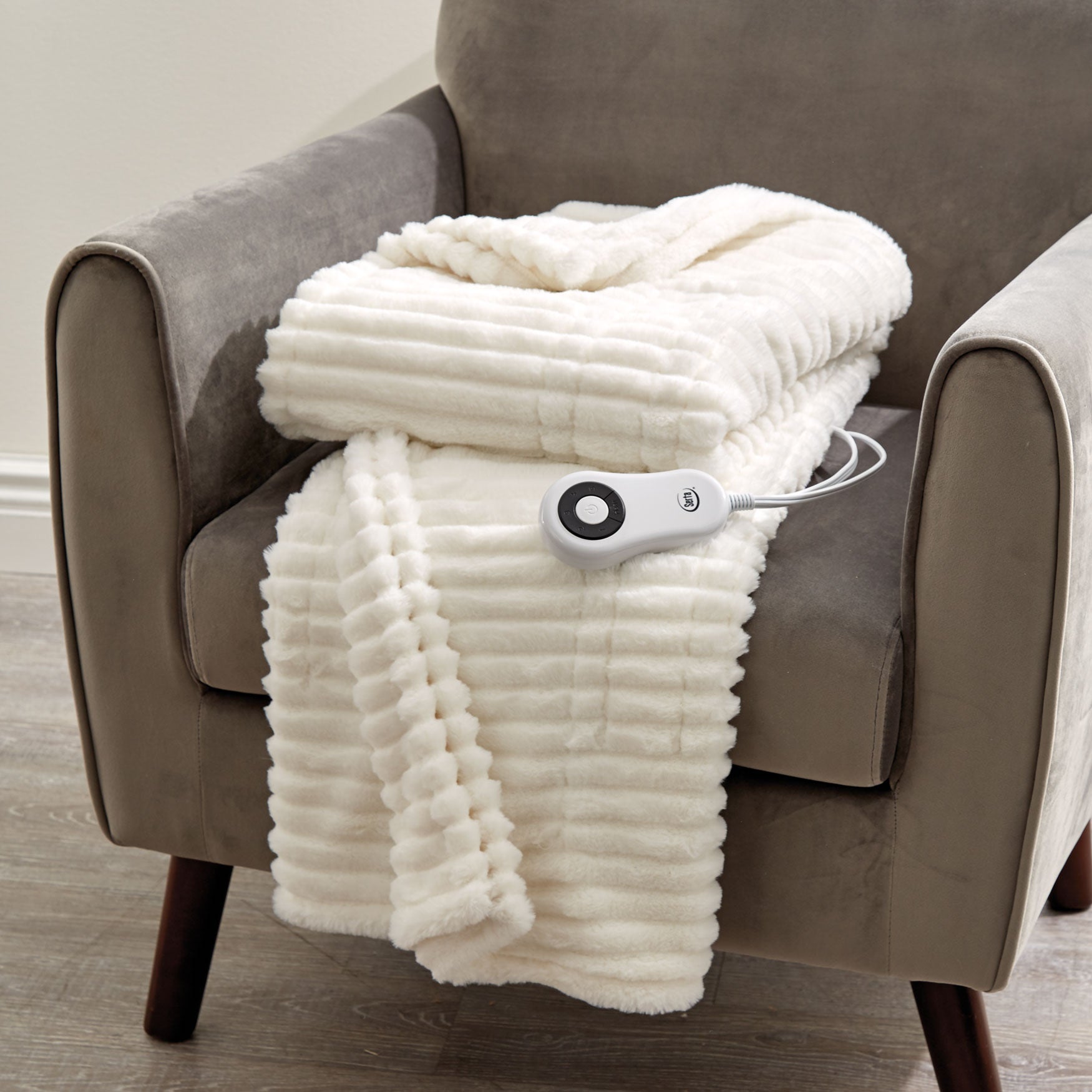 Faux Fur Electric Warming Throw by Serta Blankets & Throws Brylane Home