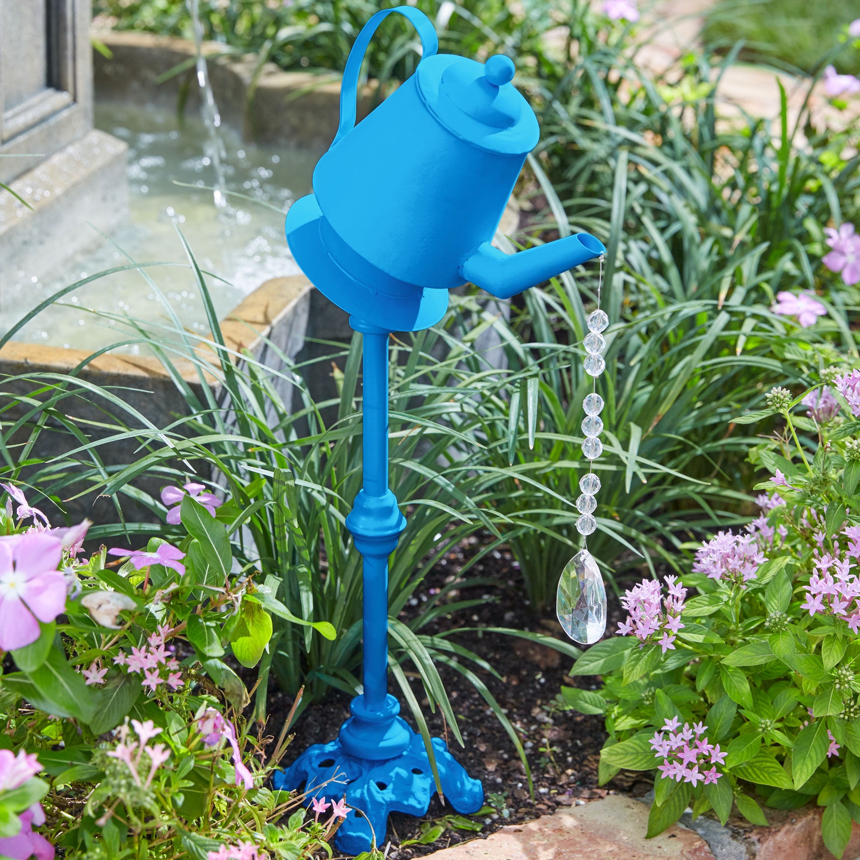 Metal Watering Can with Water Droplet Beads Plus Size Outdoor Décor