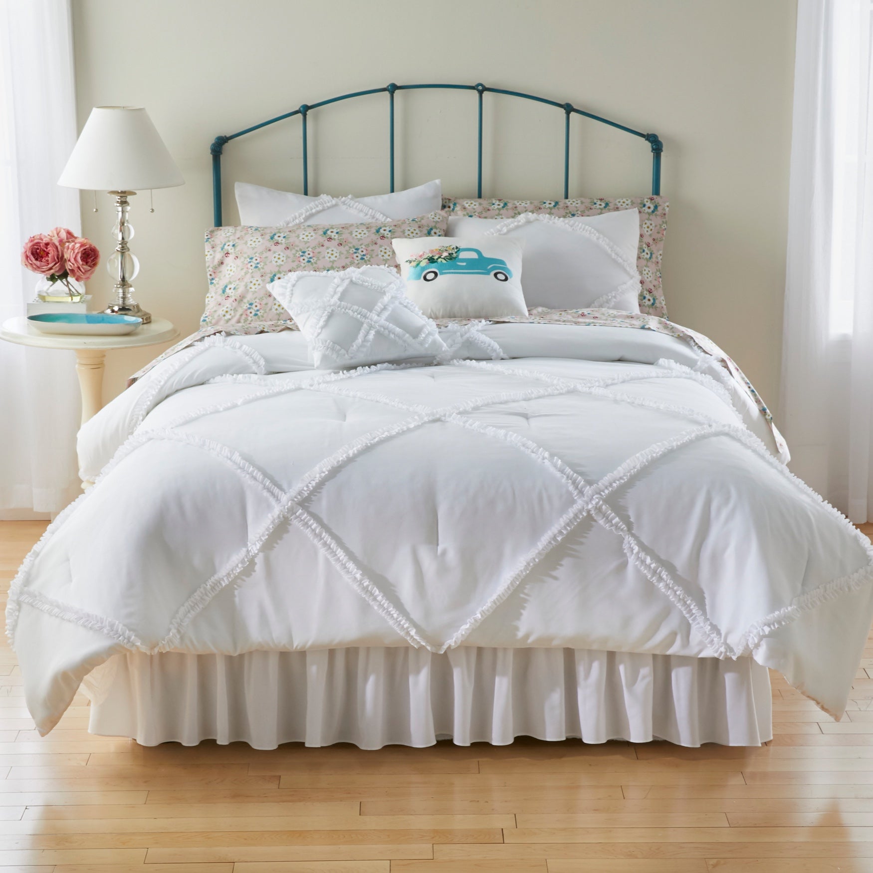 Laurie 5 Pc Ruffle Comforter Set Brylane Home