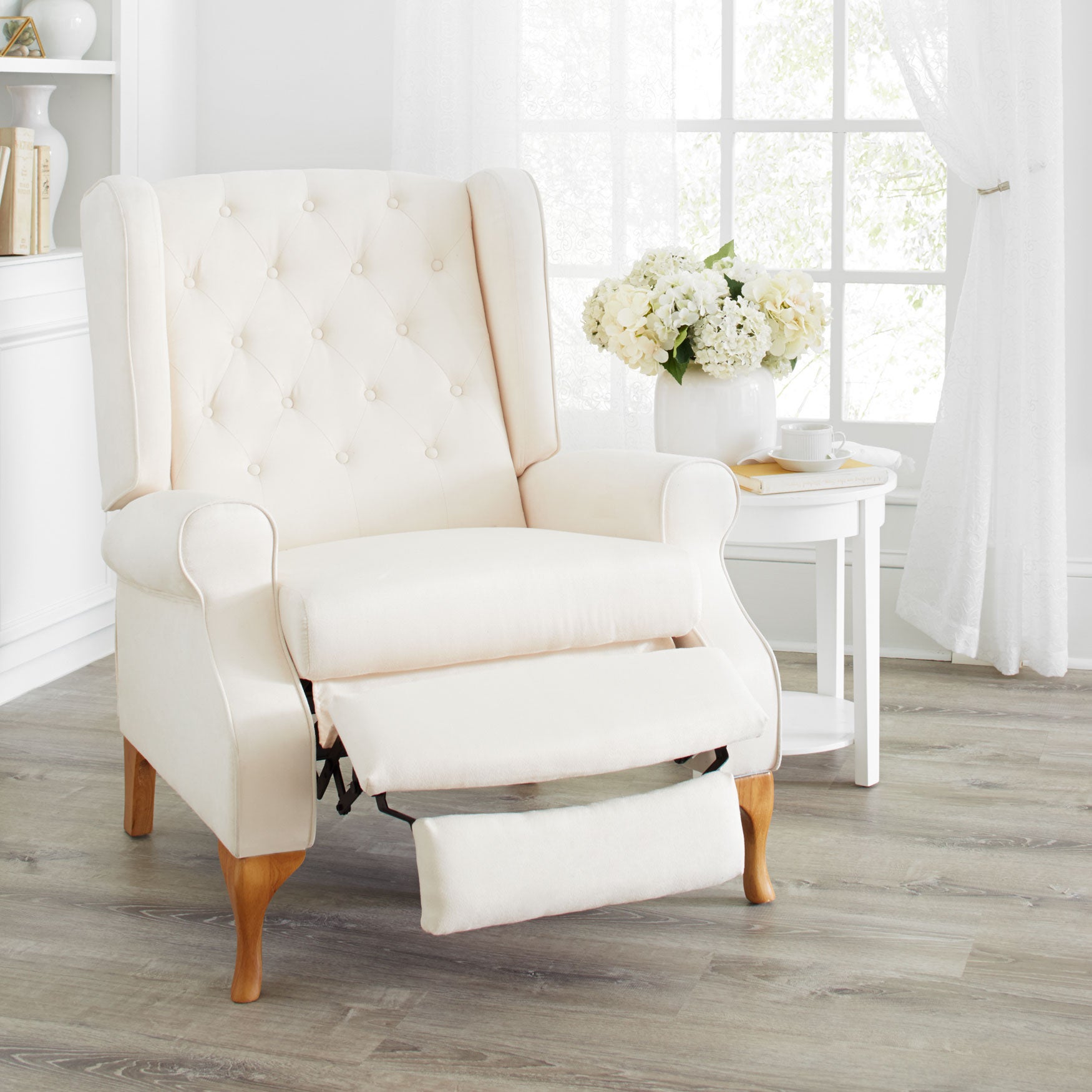 400 lbs. Weight Capacity Queen Ann Recliner Brylane Home