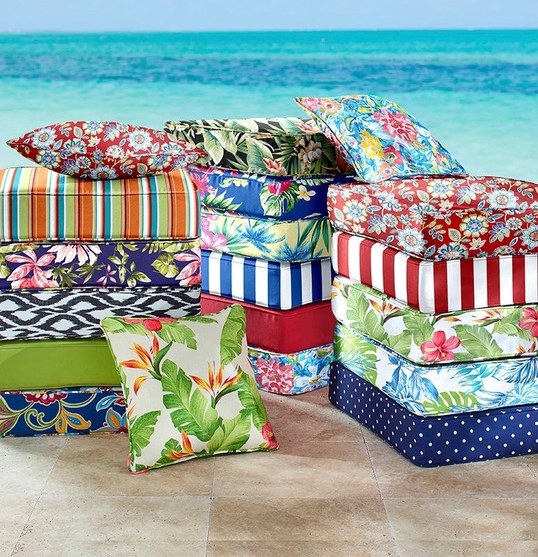 75% Off Select Outdoor Decor
