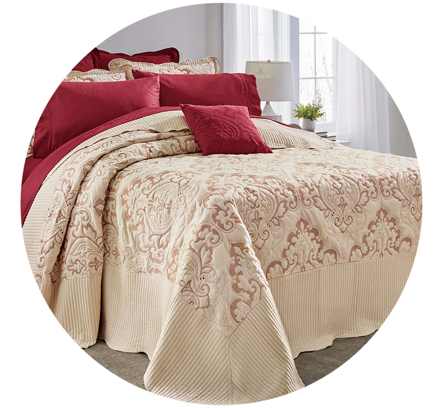 AMELIA BEDSPREAD