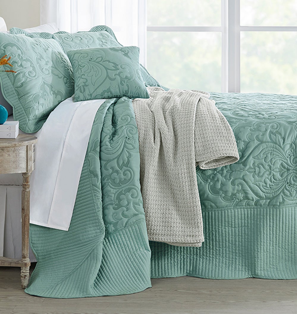 Amelia Bedspread All Colors and Sizes $59.99 