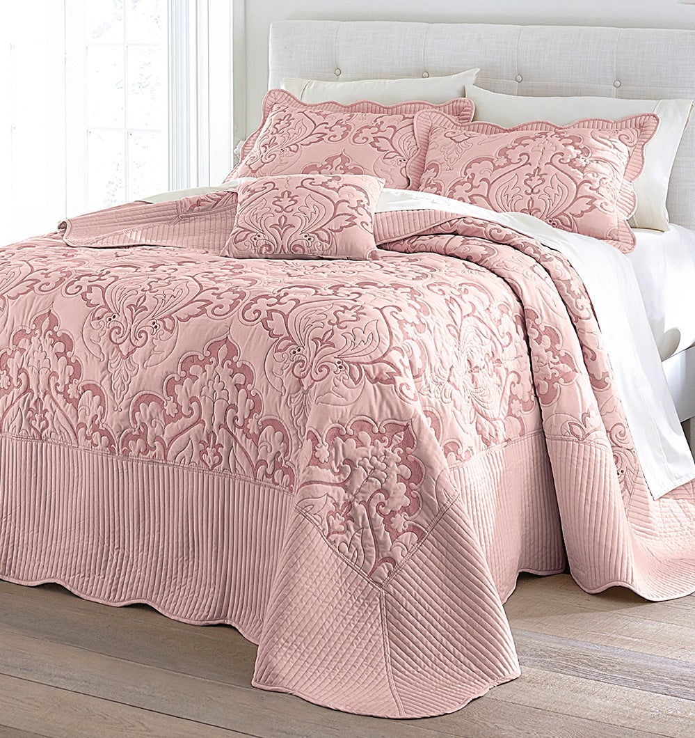 FREE SHIPPING ON SELECT BEDDING